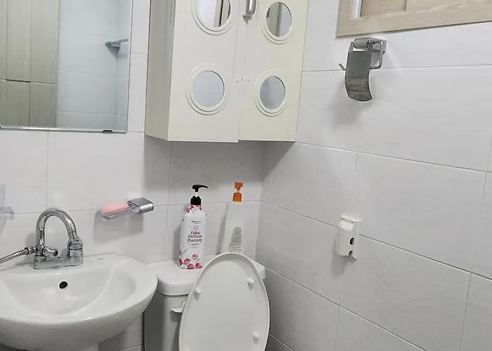 J 9-minute Walk From Nakseongdae Station, Quiet Neighborhood *